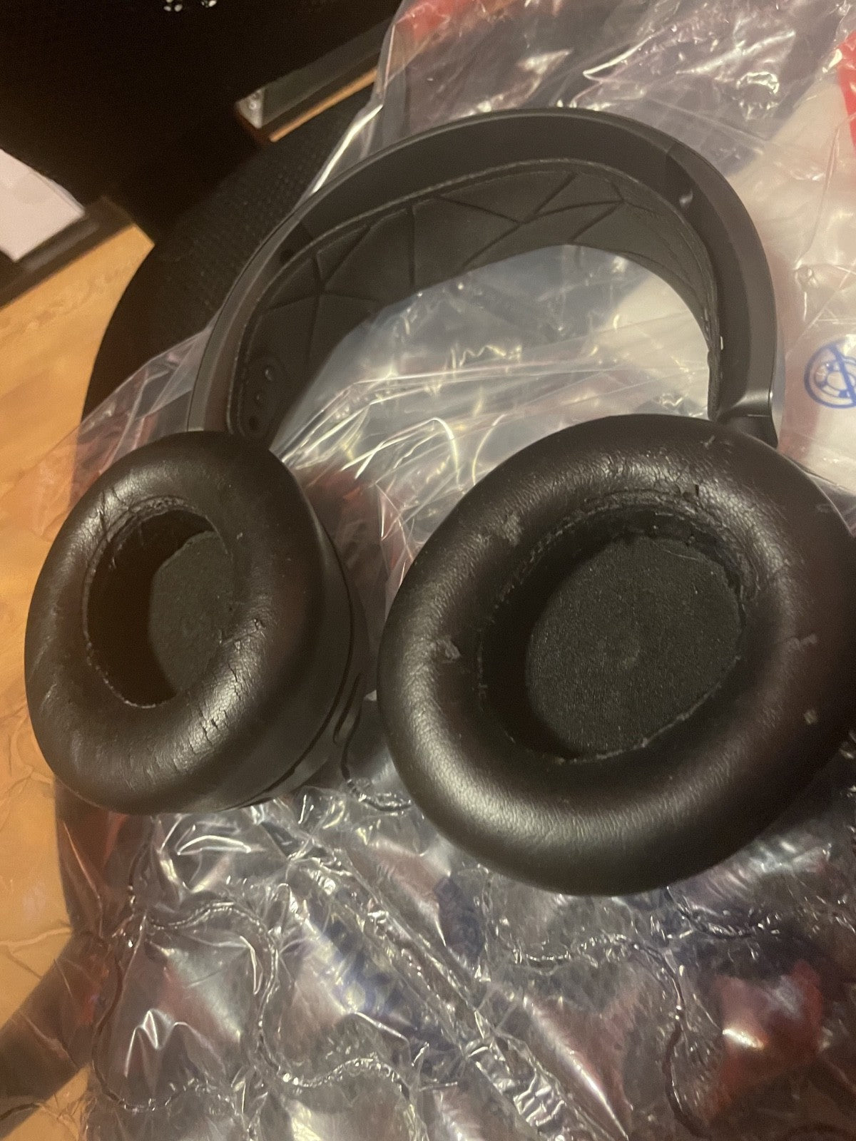 SteelSeries Arctis Nova Pro Wireless Over-Ear Gaming Headset