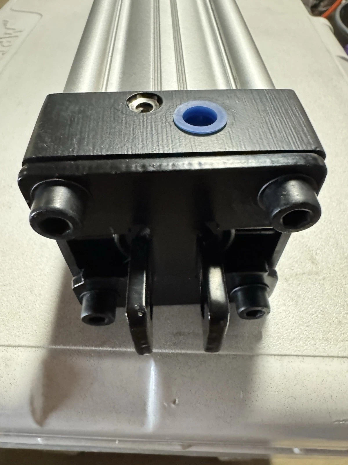 Buyers Products TGC25008C Tailgate Cylinder, 2.5" Bore, 8" Stroke